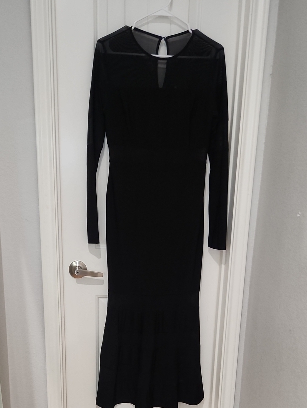 Vici Black Long-Sleeve Mermaid Maxi Dress